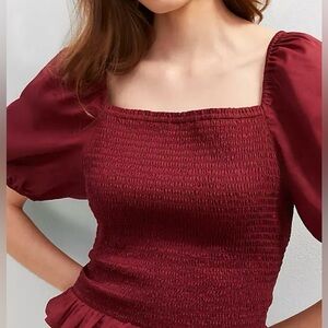 Ann Taylor Burgundy Smocked Blouse New sz Lp